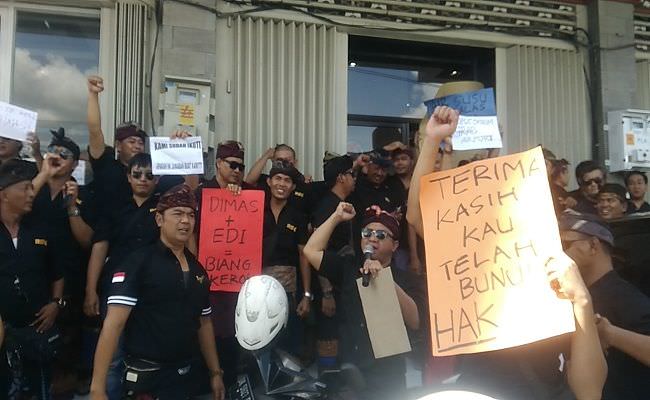 terungkap-oknum-pengurus-grab-bandara-diduga-salahi-wewenang
