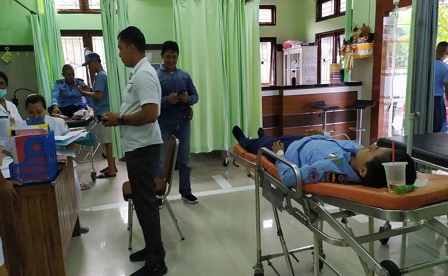 update-diskes-jembrana-periksa-sampel-makanan-ke-labkes-bali