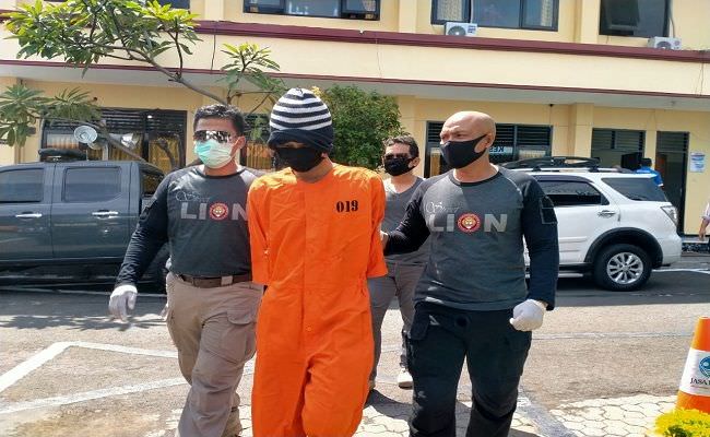 bobol-brankas-mantan-bos-terekam-cctv-eks-karyawan-mie-kober-diciduk