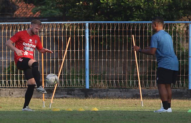 liga-eropa-dan-vietnam-kembali-bergulir-begini-respons-eks-sc-telstar