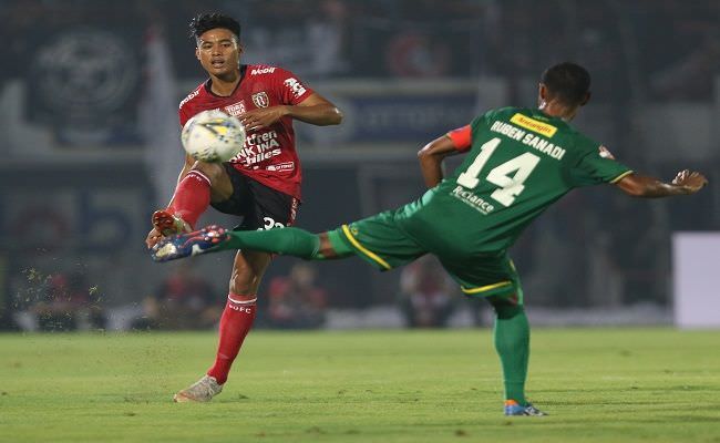 merinding-dengan-anthem-rasa-bangga-andhika-rindukan-stadion-dipta