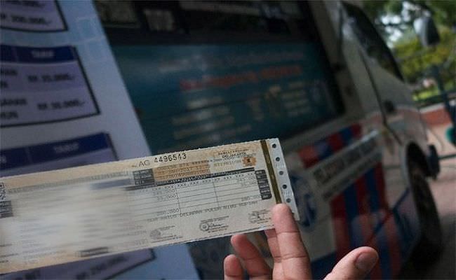 pandemi-covid-19-pembayaran-pajak-kendaraan-turun-drastis