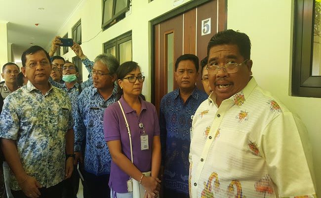 uji-swab-16-pedagang-positif-bupati-pas-bakal-karantina-desa-bondalem