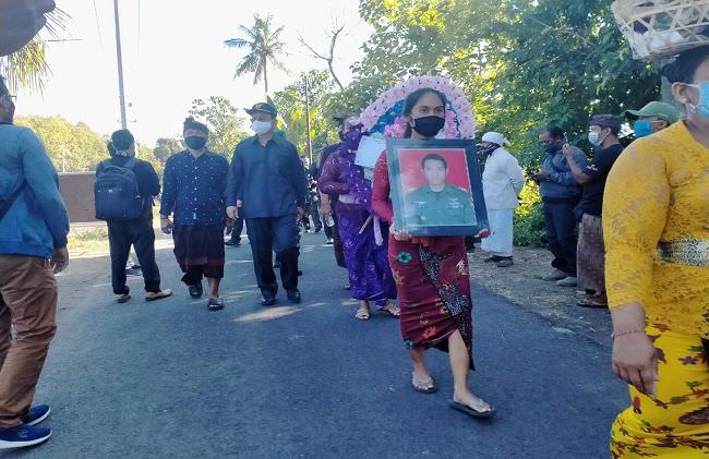 lulus-akmil-2008-tak-pernah-pindah-tugas-ingin-galungan-di-bali