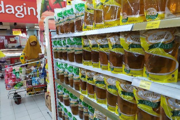 menuju-new-normal-badung-longgarkan-jam-operasional-toko-swalayan