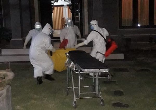 bule-cewek-amerika-tewas-telanjang-ini-temuan-forensik-rsup-sanglah
