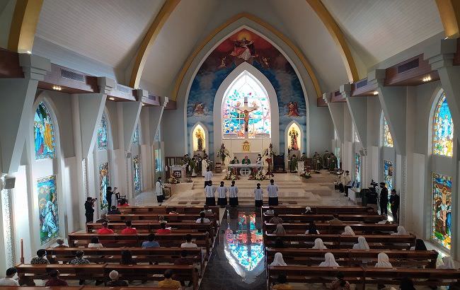 gereja-santa-maria-ratu-rosari-gianyar-diresmikan