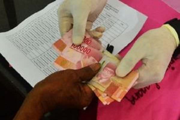 pandemi-covid-19-belum-berakhir-badung-salurkan-blt-dd-tahap-ii