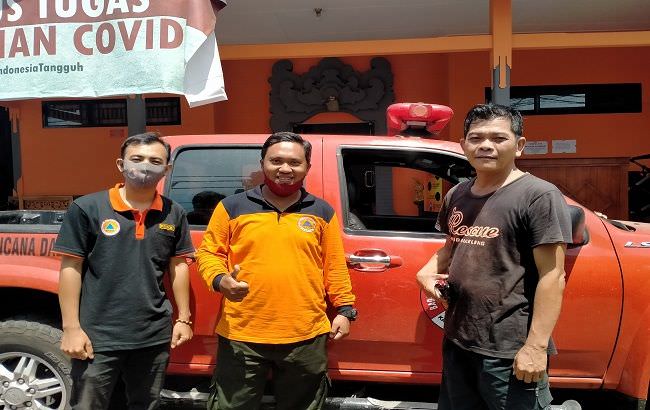 dibentak-dimarahi-sampai-ditolak-warga-pantang-pulang-sebelum-kelar