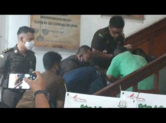 hasil-otopsi-jenazah-tri-nugraha-peluru-tembus-dada-hingga-punggung