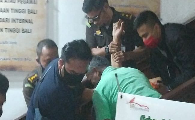 kulik-misteri-bunuh-diri-eks-kepala-bpn-badung-polisi-periksa-7-saksi