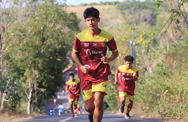 tak-ada-panggilan-di-tim-senior-bali-united-meru-kimura-menuju-persik