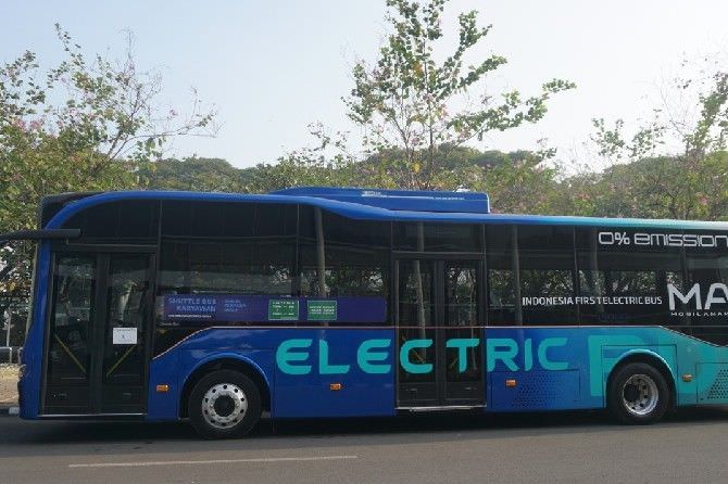 bus-listrik-mulai-beroperasi-besok-koster-ini-demi-masyarakat-bali