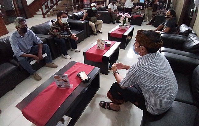 dibikin-kecewa-kejati-bali-warga-banjar-buleleng-surati-jokowi
