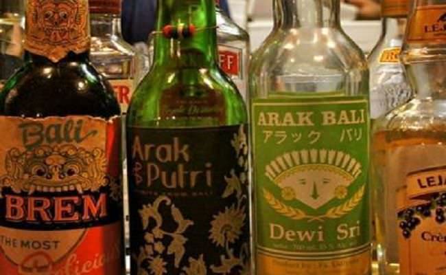 ruu-larangan-minuman-beralkohol-ancam-nasib-petani-arak-di-bali