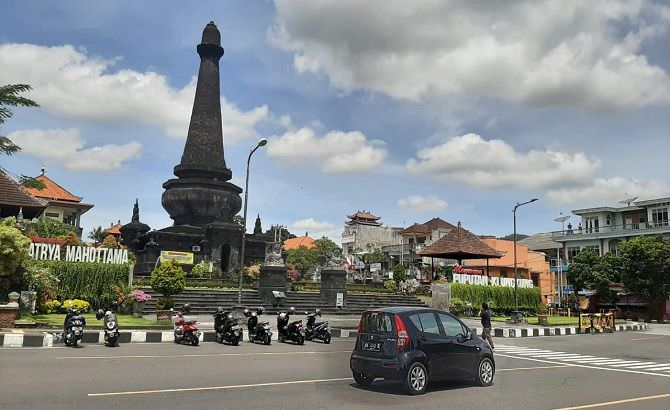 cegah-covid-suwirta-tutup-monumen-lapangan-puputan-klungkung-5-hari
