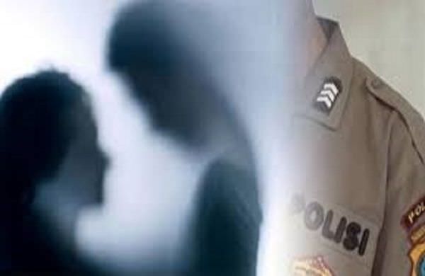 tak-hanya-peras-cewek-michat-oknum-polisi-itu-minta-jatah-wikwik