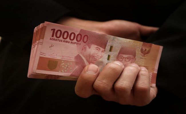 terungkap-pemeras-cewek-michat-polisi-aktifkasusnya-ternyata-bejibun