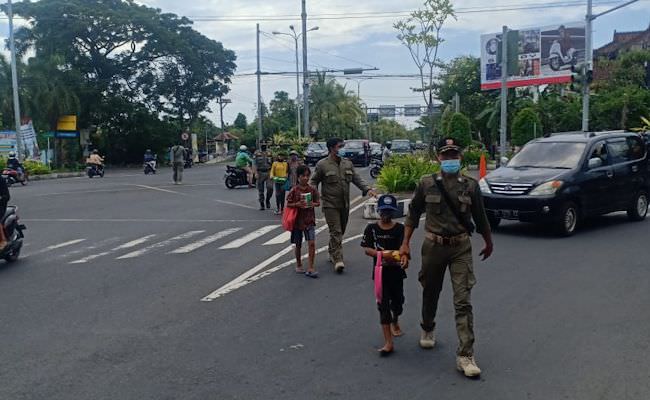 tujuh-gepeng-bawah-umur-asal-karangasem-diciduk-di-denpasar