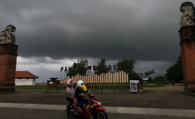 bali-hujan-lebat-sampai-februari-masyarakat-diminta-tunda-bepergian