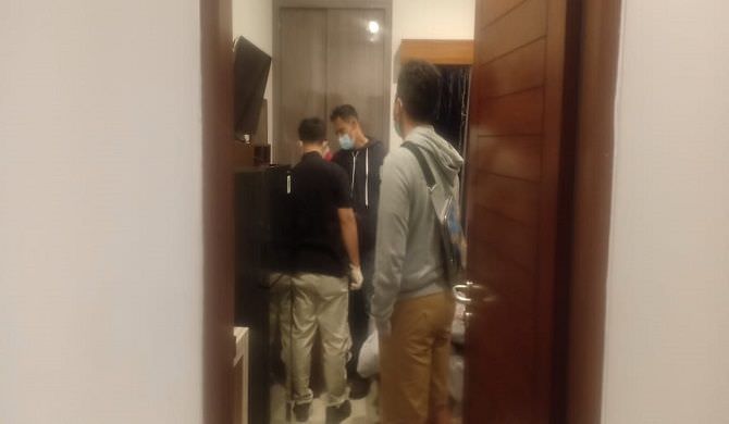 cewek-cantik-tewas-telanjang-bulat-netizen-bertanya-apa-yang-terjadi