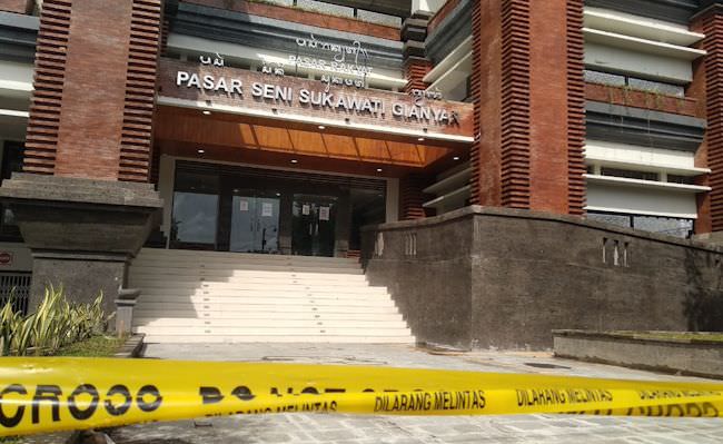 pekerja-proyek-pasar-seni-sukawati-tewas-terjatuh-dari-lantai-2