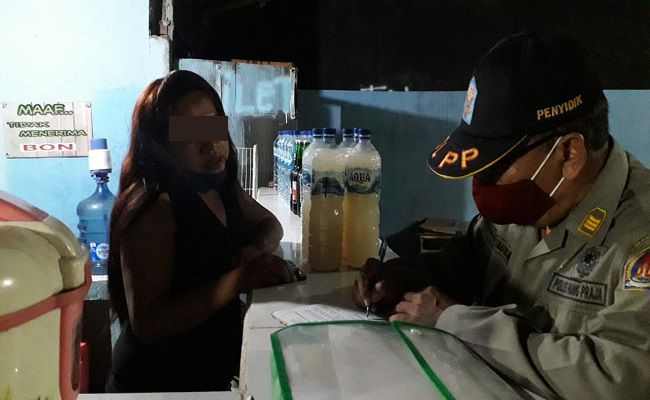 buka-hingga-pukul-0400-pol-pp-sikat-warung-remang-di-bypass-mantra