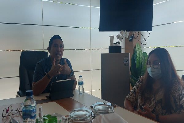 diduga-tipu-siswa-rp-45-jt-owner-sekolah-trading-di-bali-dipolisikan