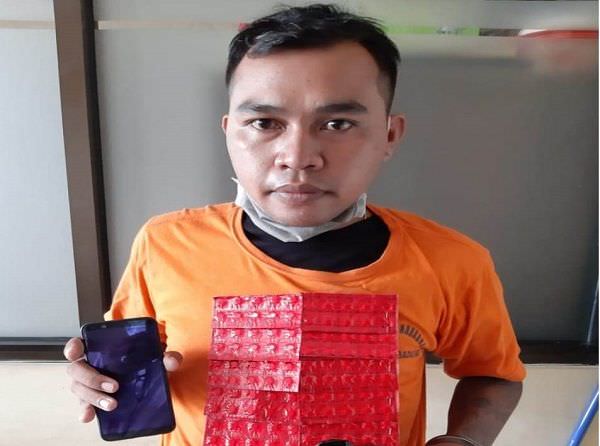 mondar-mandir-depan-lapas-tengah-malam-penyelundup-diciduk-kalapas