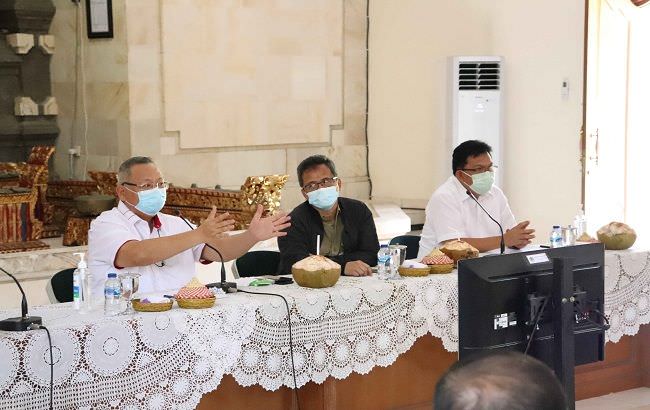 rusak-habitat-satwa-tnbb-dpr-ri-kirim-sinyal-tolak-bandara-buleleng