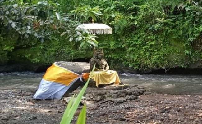 warga-tegalalang-tak-tahu-oknum-sulinggih-tapi-dengar-bisa-mengobati