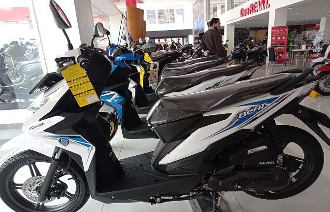 khusus-bulan-maret-bisa-bawa-motor-honda-bareng-teman-sekantor