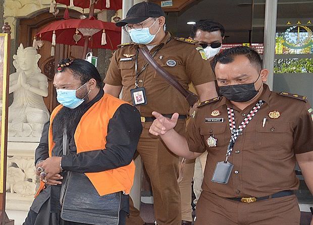 percepat-proses-sidang-ditahan-karena-khawatir-ulangi-perbuatan-cabul