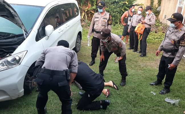begini-kronologi-mahasiswa-tewas-tertimpa-mobil-saat-selamatkan-anjing