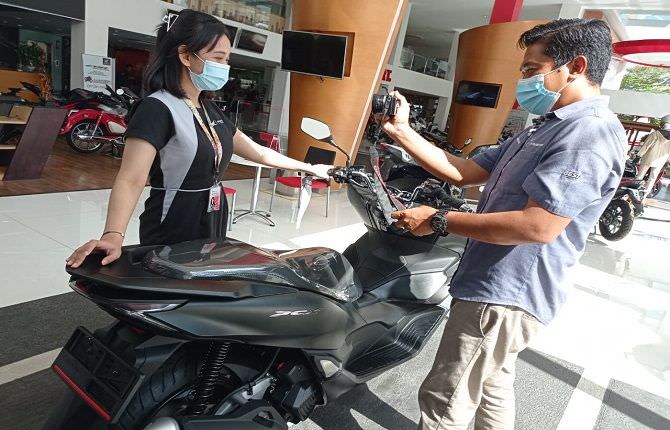 kenalkan-all-new-honda-pcx-ajak-konsumen-ikut-pcx160-vlog-challenge