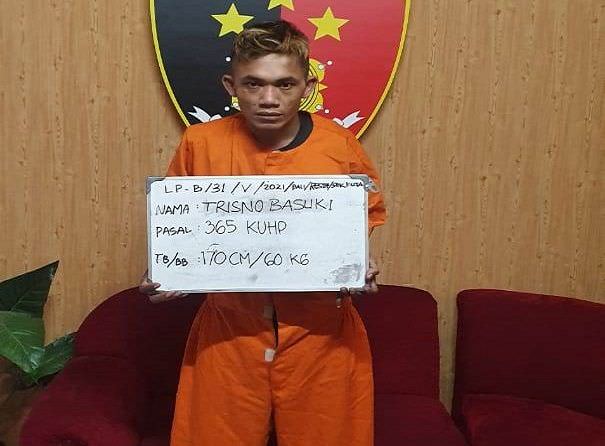 jambret-iphone-bule-jerman-di-kuta-pria-mojokerto-diciduk-di-denpasar