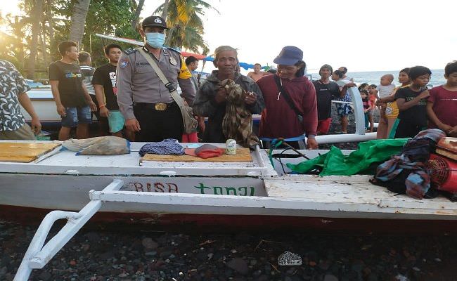 15-hari-terombang-ambing-di-laut-bertahan-hidup-dari-tetesan-air