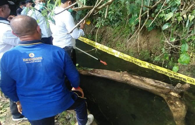 bersihkan-irigasiburuh-lepas-dinas-pu-karangasem-tewas-tertimpa-pohon