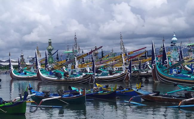ilustrasi perahu nelayan di jembrana.