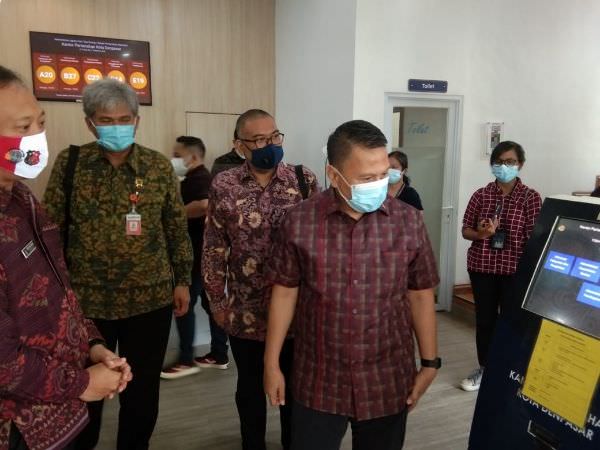 digitalisasi-layanan-bpn-denpasar-dipuji-komisi-ii-dpr-ri