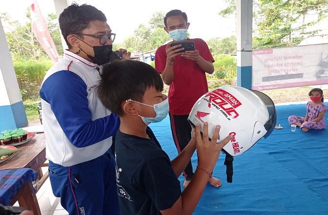 gandeng-rumah-bcc-kenalkan-edukasi-safety-riding-pada-anak-usia-dini