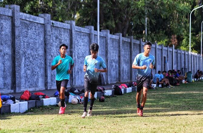 Mahe Tampil Apik di Tour de Java, Puji Ricky Fajrin dan Michael Orah