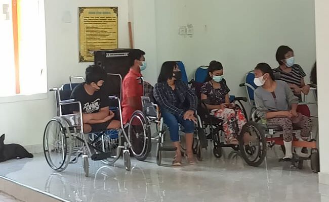 tak-tersentuh-bantuan-akuforbali-jembatani-karya-anak-disabilitas