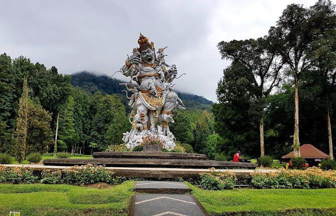 tanpa-sosialisasi-harga-tiket-kebun-raya-bedugul-naik-100-persen