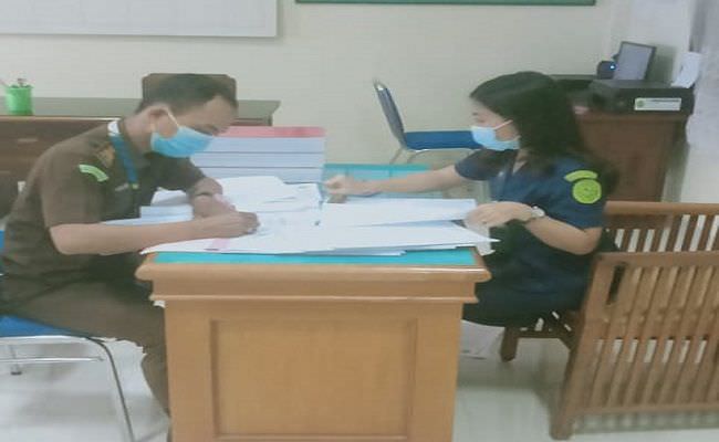 dilimpahkan-kejari-tunjuk-14-jaksa-penuntut-umum-kawal-lpd-gerokgak