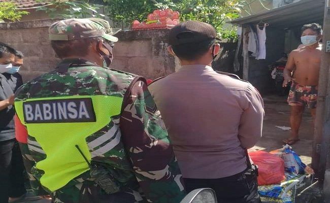 ngaben-massal-belasan-warga-dan-bendesa-gunaksa-positif-covid-19