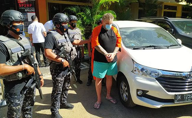 ngaku-interpol-wn-rusia-peras-warga-uzbekistan-di-bali-ratusan-juta