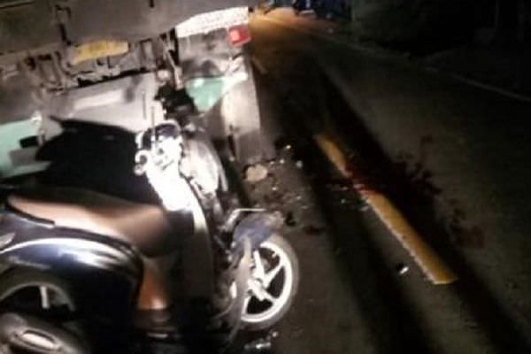 tabrak-truk-fuso-parkir-pengendara-honda-scoopy-tewas-mengenaskan