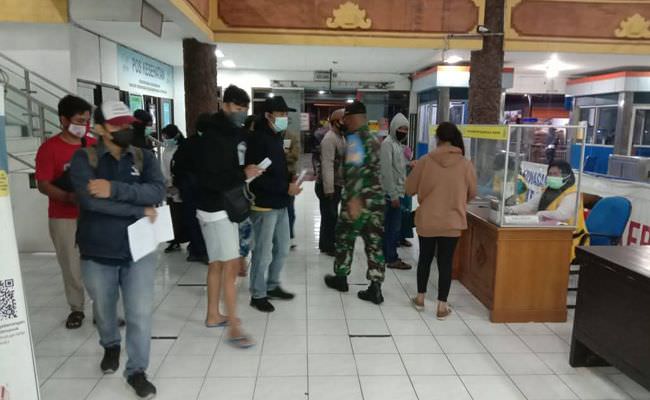 polisi-selidiki-dugaan-pungli-rapid-tes-rp300-ribu-di-gilimanuk