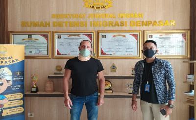 lima-tahun-di-bali-tanpa-kejelasan-minta-pulang-usai-alami-kecelakaan